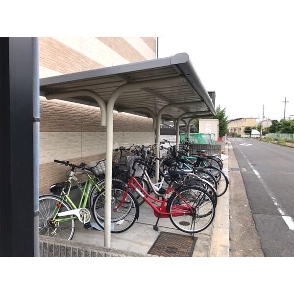 レオパレスアクシスの外観2枚目