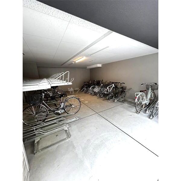 エスリードレジデンス大阪福島フロントの外観7枚目