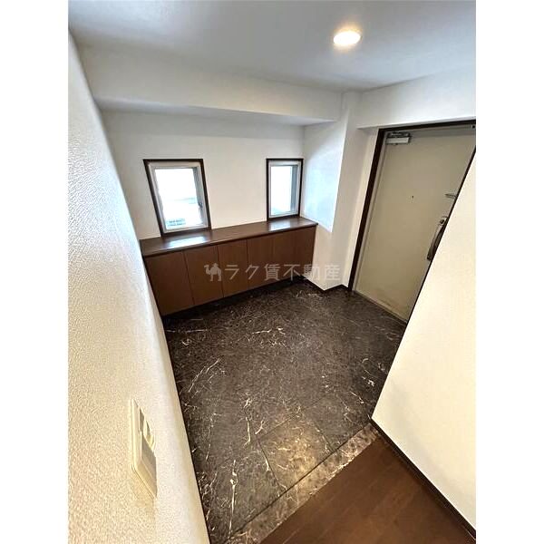 ES-Grande江坂公園の室内写真2枚目