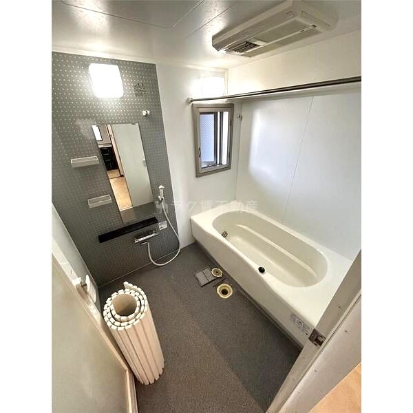 ES-Grande江坂公園の室内写真8枚目