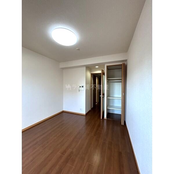 オーキッドレジデンス塚本の室内写真10枚目