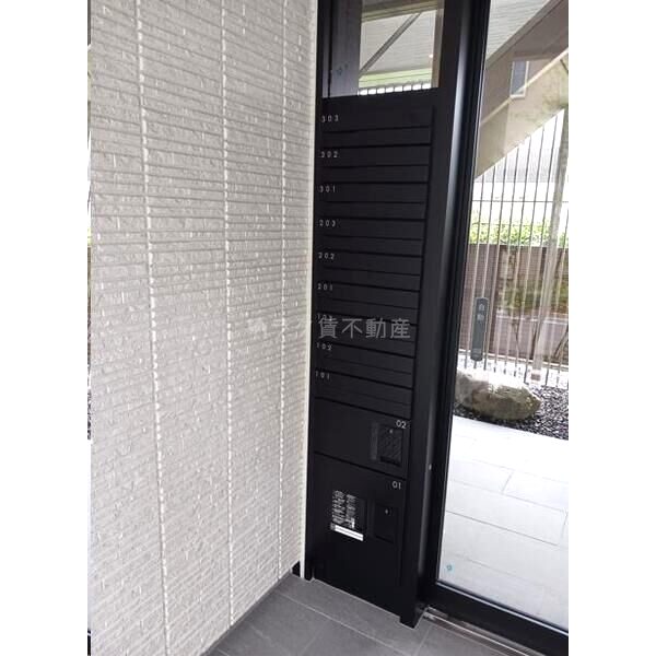 グランリュミエスタ茨木春日の外観2枚目