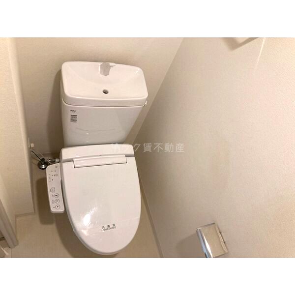 ファーストフィオーレ本町イーストの室内写真6枚目