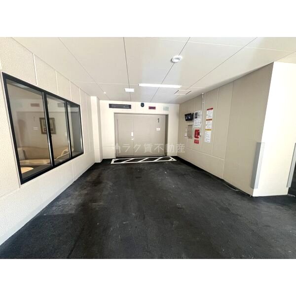 ジオタワー宝塚グランレジスの外観3枚目