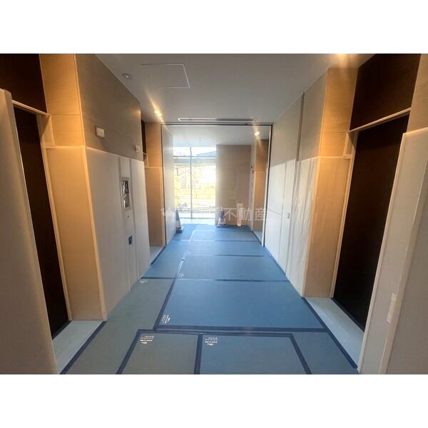 ジオタワー宝塚グランレジスの外観4枚目