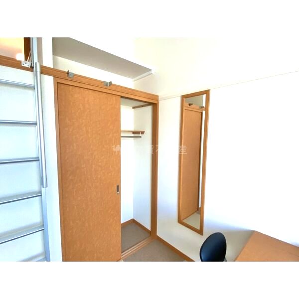 レオパレス小曽根の室内写真10枚目