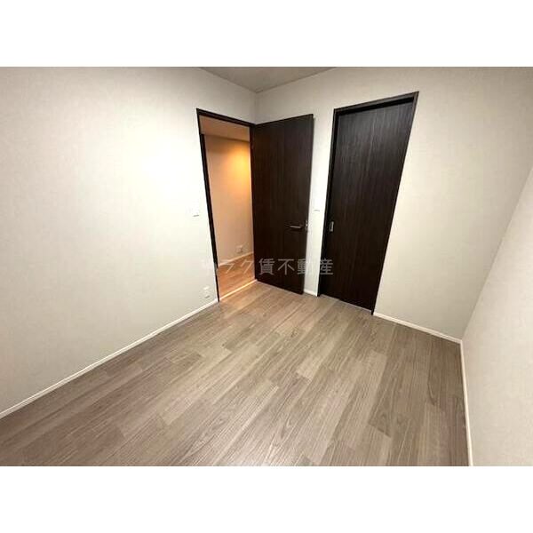 パークナード・レーベン茨木さわらぎ 705号の室内写真8枚目