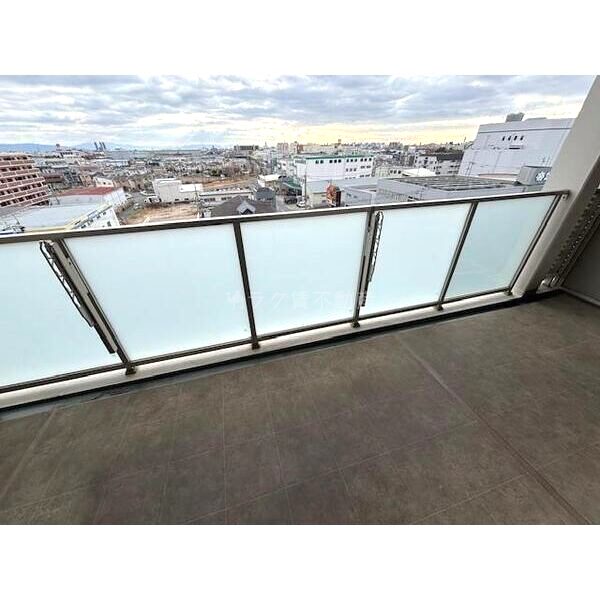 パークナード・レーベン茨木さわらぎ 705号の室内写真9枚目