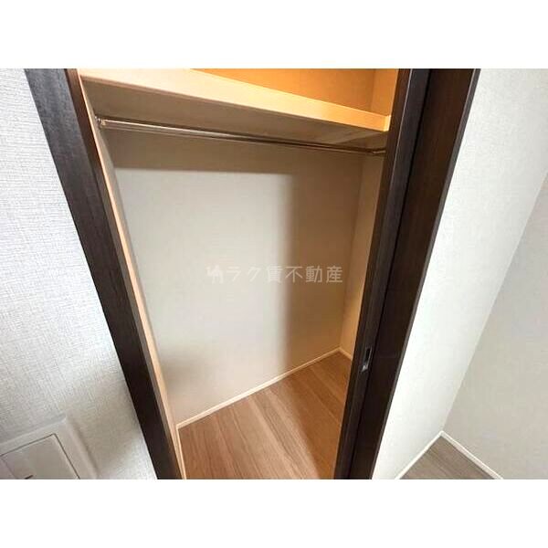 パークナード・レーベン茨木さわらぎ 705号の室内写真10枚目