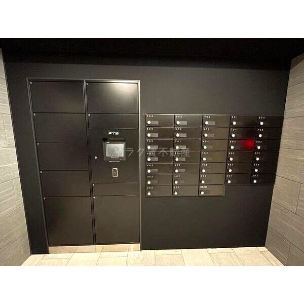 シーズンフラッツ新町の外観7枚目