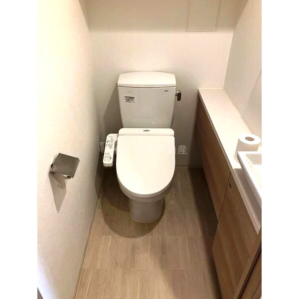 ブランニードタワー城東中央の室内写真8枚目