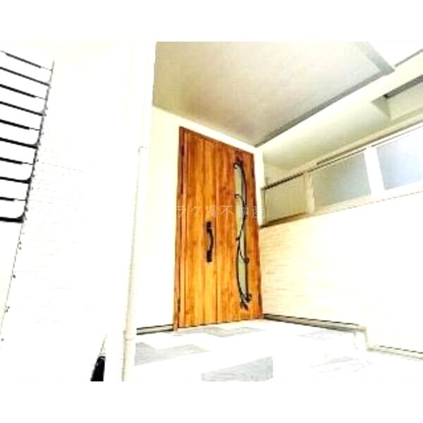 クリエオーレ中宮の外観2枚目