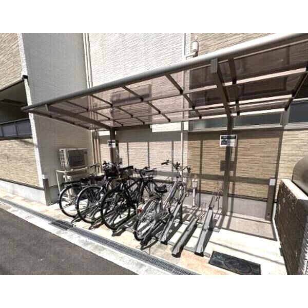 クリエオーレ中宮の外観3枚目