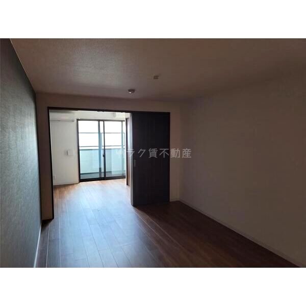 La Fite SHIMOGAMOの室内写真1枚目