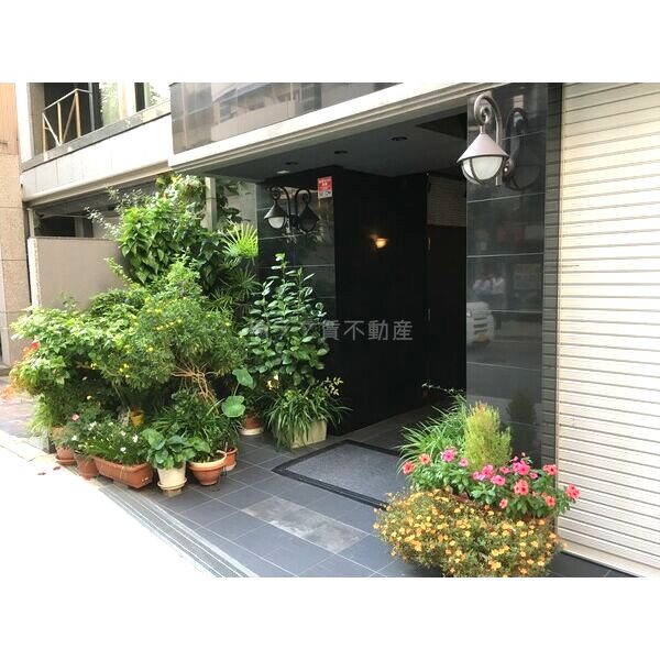 アクティ北浜の外観2枚目