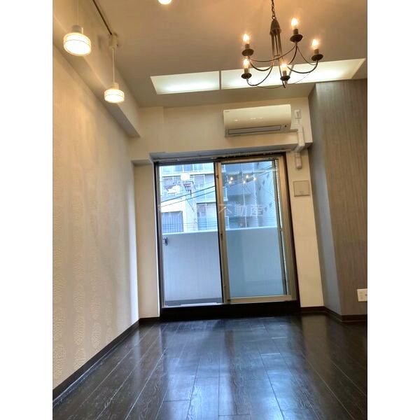 アクティ北浜の室内写真1枚目