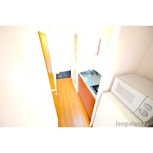 レオパレスフォンターナ老松の室内写真6枚目