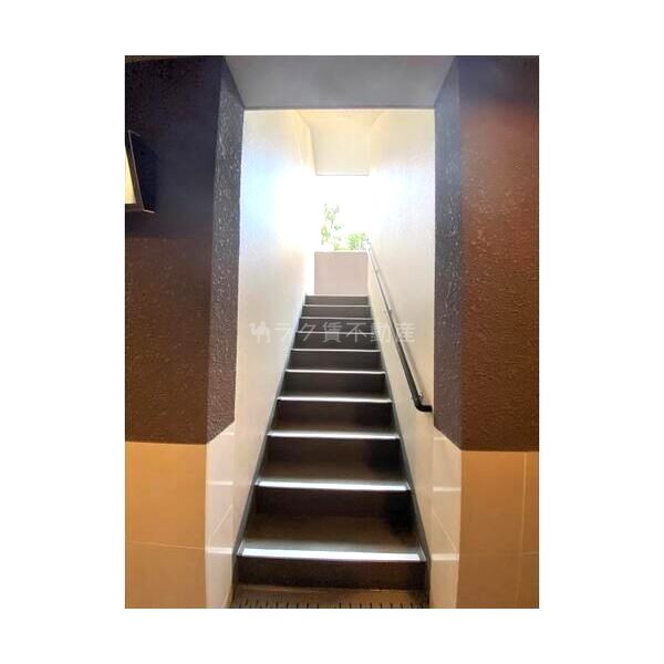 グランディールNAMBAの外観6枚目