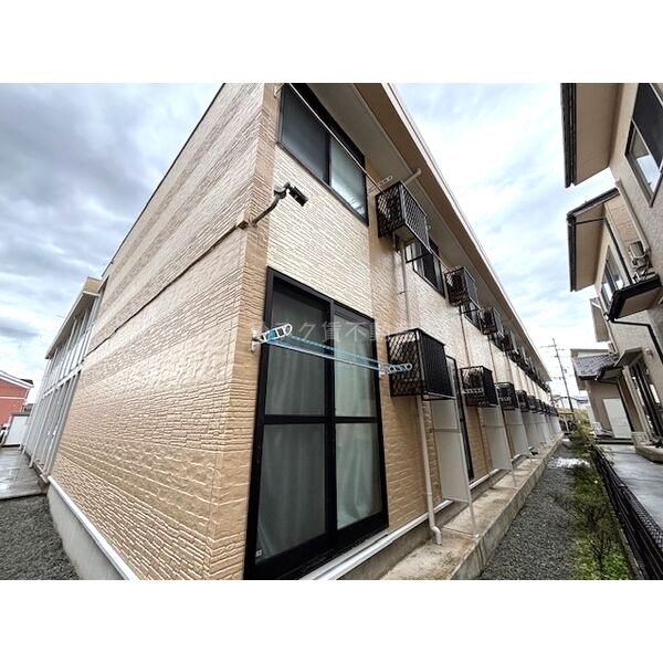 レオパレスルーエンハイムの外観3枚目