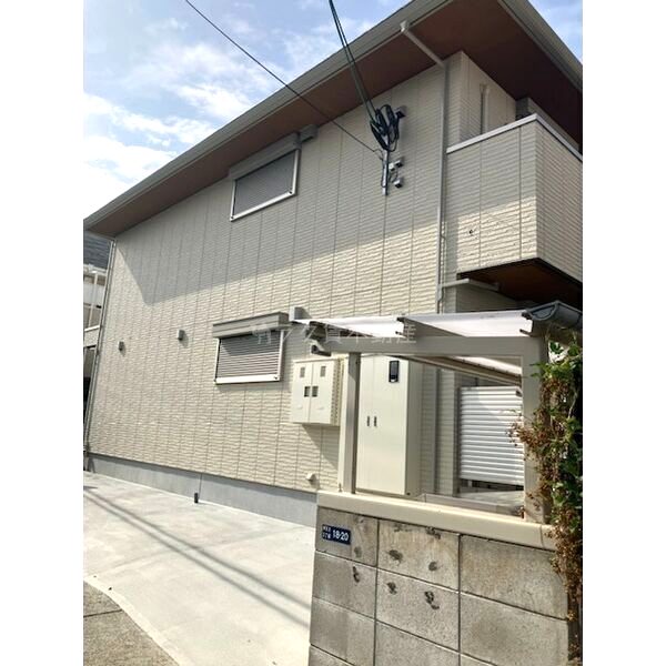 リベルテ逆瀬川の外観2枚目