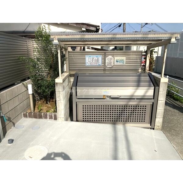 リベルテ逆瀬川の外観3枚目