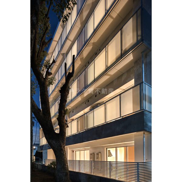 パークテラス花谷の外観3枚目