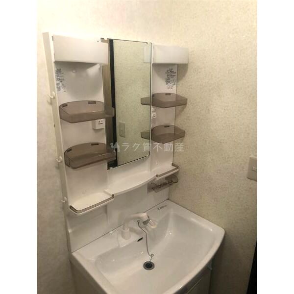 マ・リッチ西院の室内写真4枚目