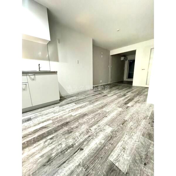 ART TENDO EASTの外観2枚目