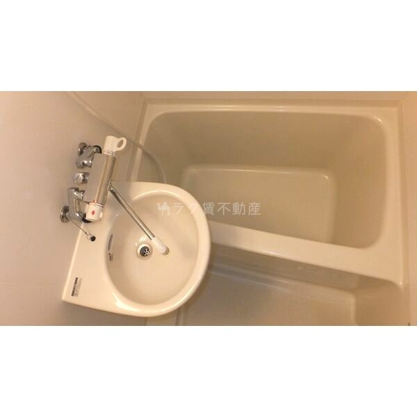 レオパレスガーデン湊の室内写真4枚目