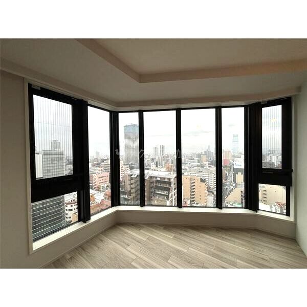 グランドメゾン大阪上本町の室内写真1枚目