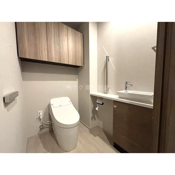 グランドメゾン大阪上本町の室内写真8枚目