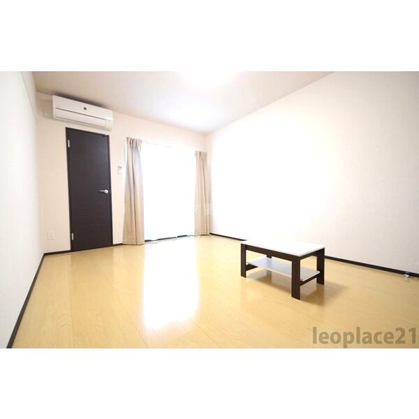 クレイノ上野西晴風第2の室内写真5枚目