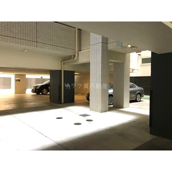 セイル淀屋橋の外観2枚目