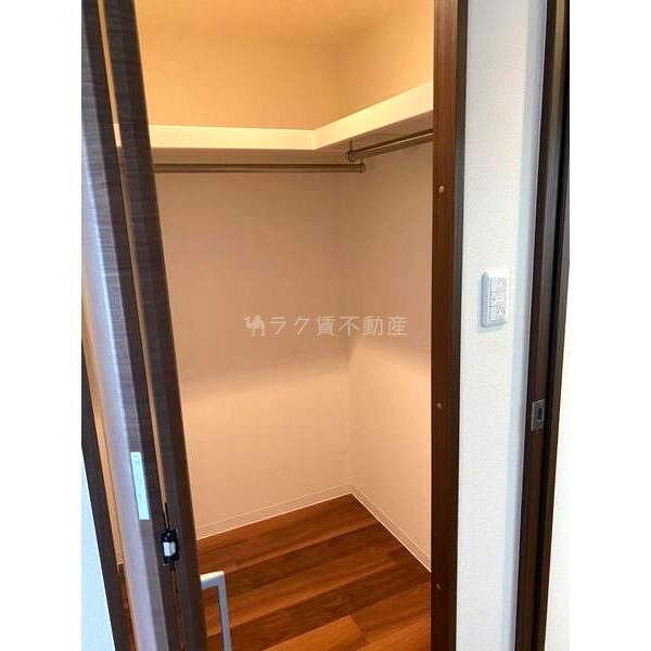 セイル淀屋橋の室内写真14枚目