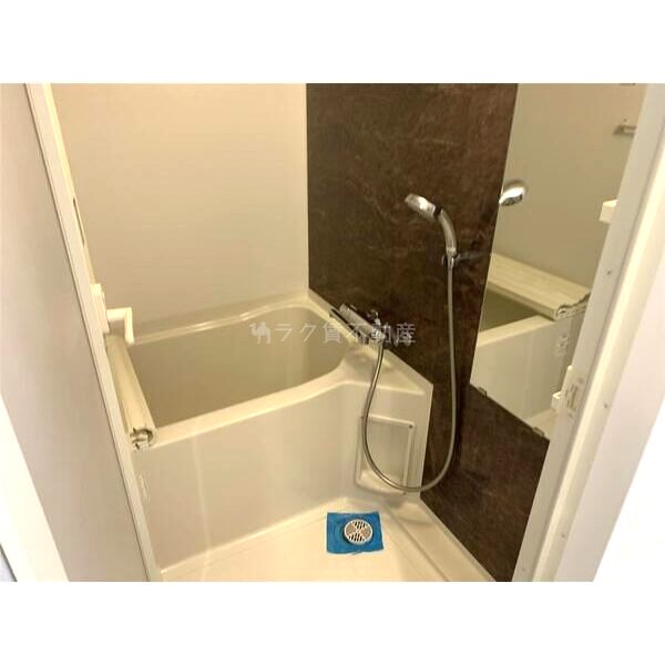 セイル淀屋橋の室内写真17枚目