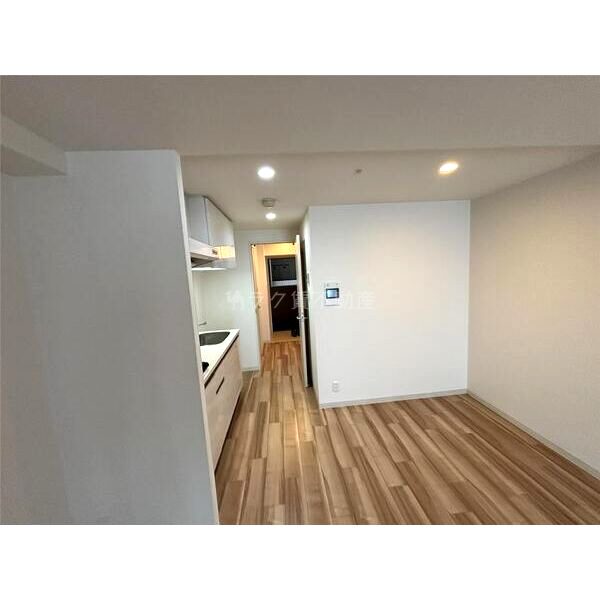 セイル淀屋橋の室内写真8枚目