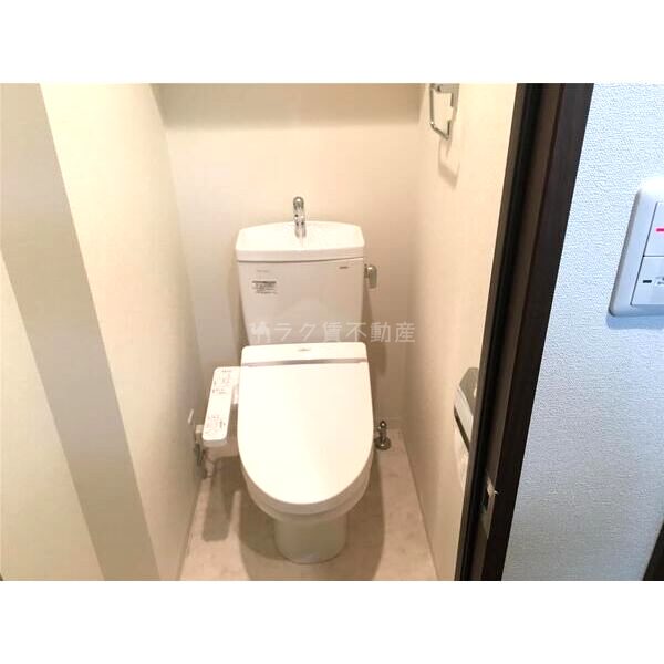 セイル淀屋橋の室内写真9枚目