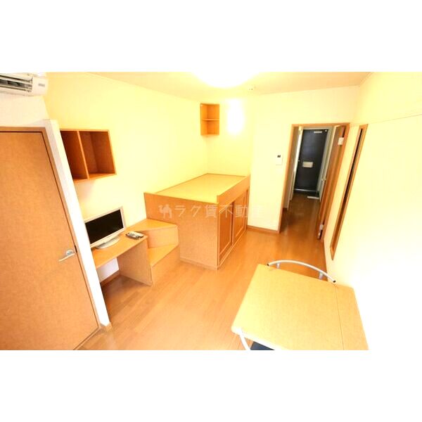 レオパレス蜂ヶ岡の室内写真3枚目