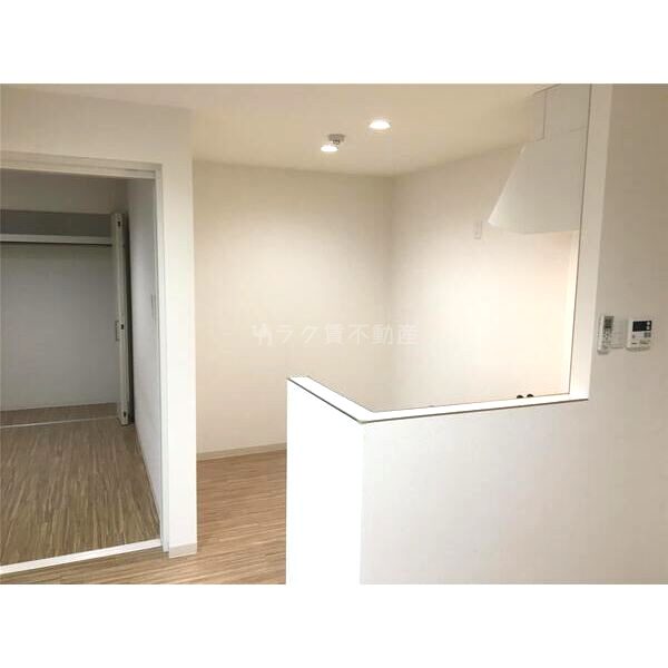 アクシリア尼崎の室内写真2枚目