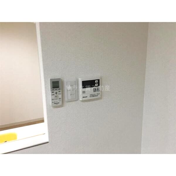 アクシリア尼崎の室内写真8枚目