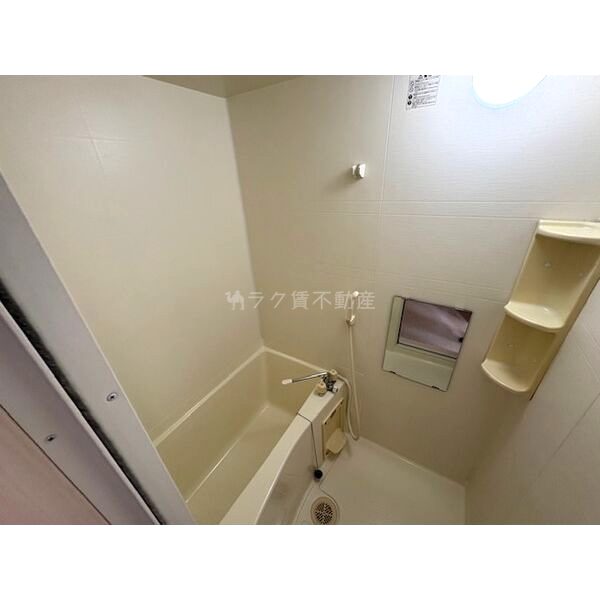 ウィンベル同心1丁目の室内写真5枚目