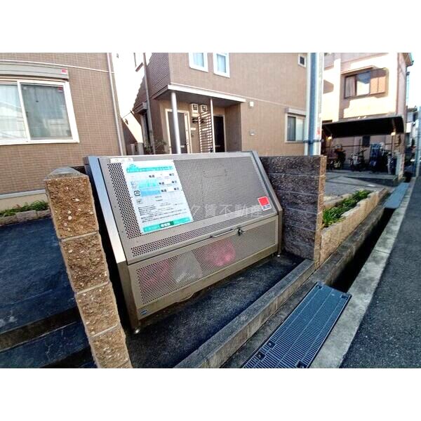 Agapanthus B棟 Bの外観2枚目