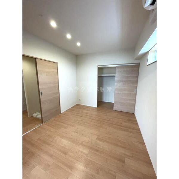 エメルミナ豊中岡町の室内写真2枚目