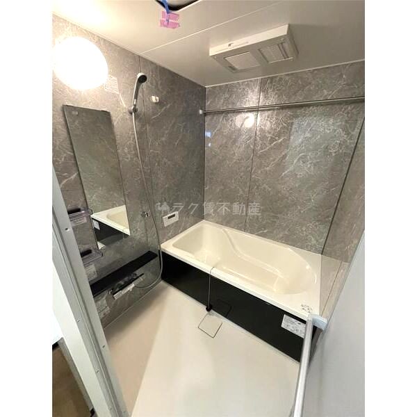 エメルミナ豊中岡町の室内写真7枚目