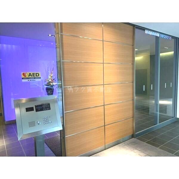 クロスレジデンス大阪新町(旧ベルファース大阪新町)の外観2枚目