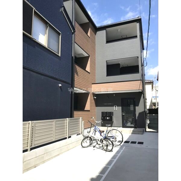REGIES立花町の外観2枚目