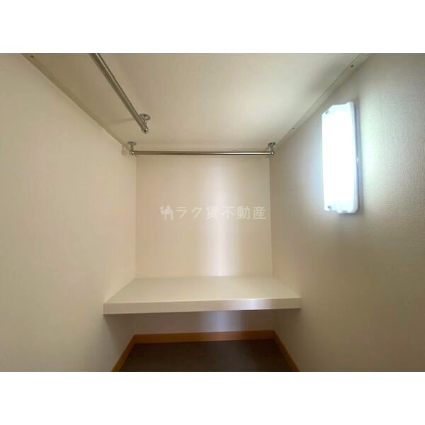 レオパレスエアポートの室内写真34枚目