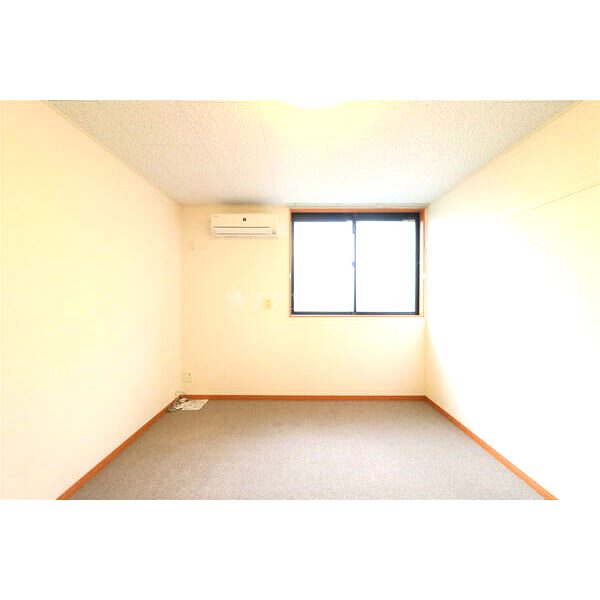 レオパレス久世大築の室内写真4枚目