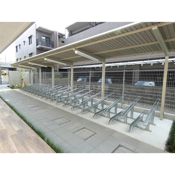 エスタジオ塚口の外観3枚目