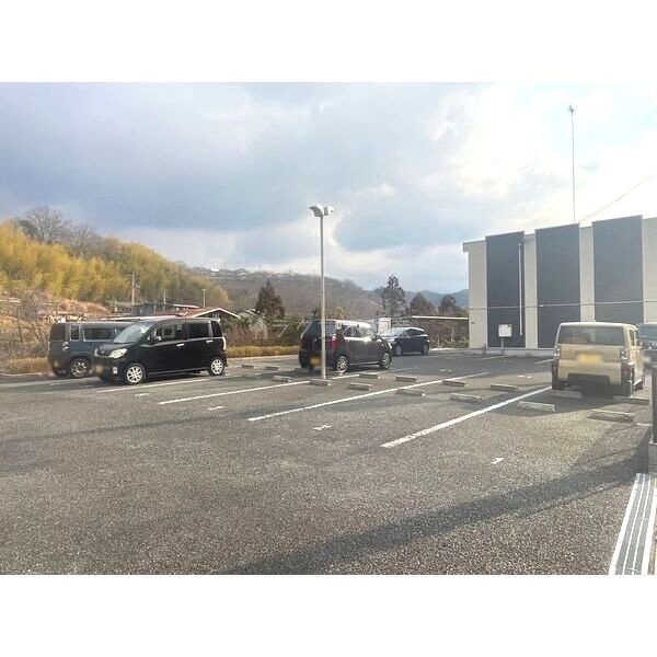 レオネクストルーポの室内写真6枚目